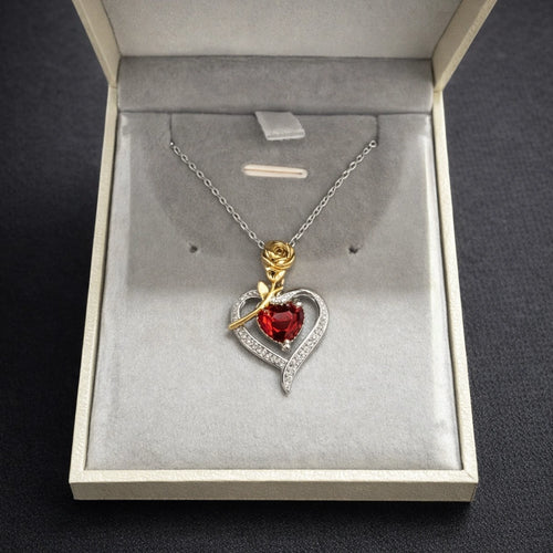 Collar Corazón  Rosa Eterna